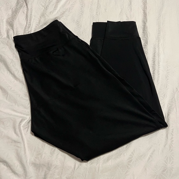 Ladies Joggers - Picture 1 of 4